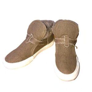 Blowfish High Top Women’s 6.5 Taupe  Tan Faux Fur 100% Cotton Buckle